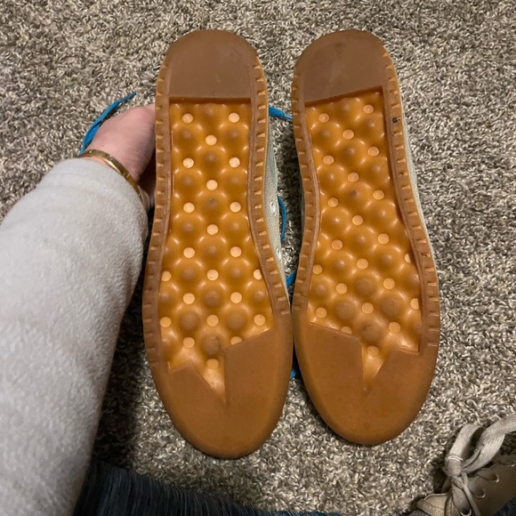 Golden Goose Women’s white and blue Yeah sneakers with leopard-print star - Picture 7 of 7